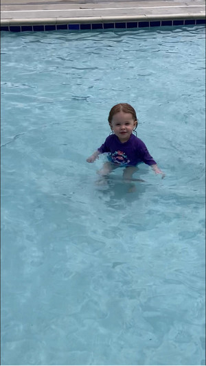 Heidi in the pool